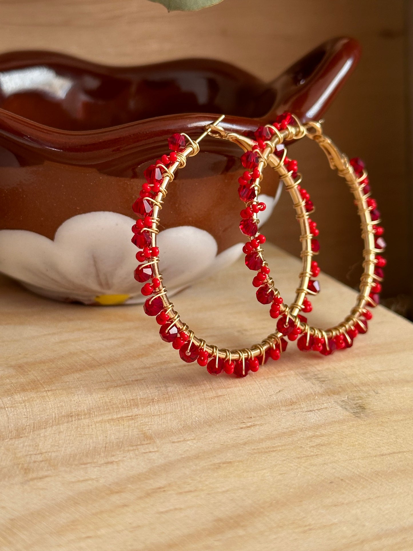 Rojo Corazon Hoop Earrings