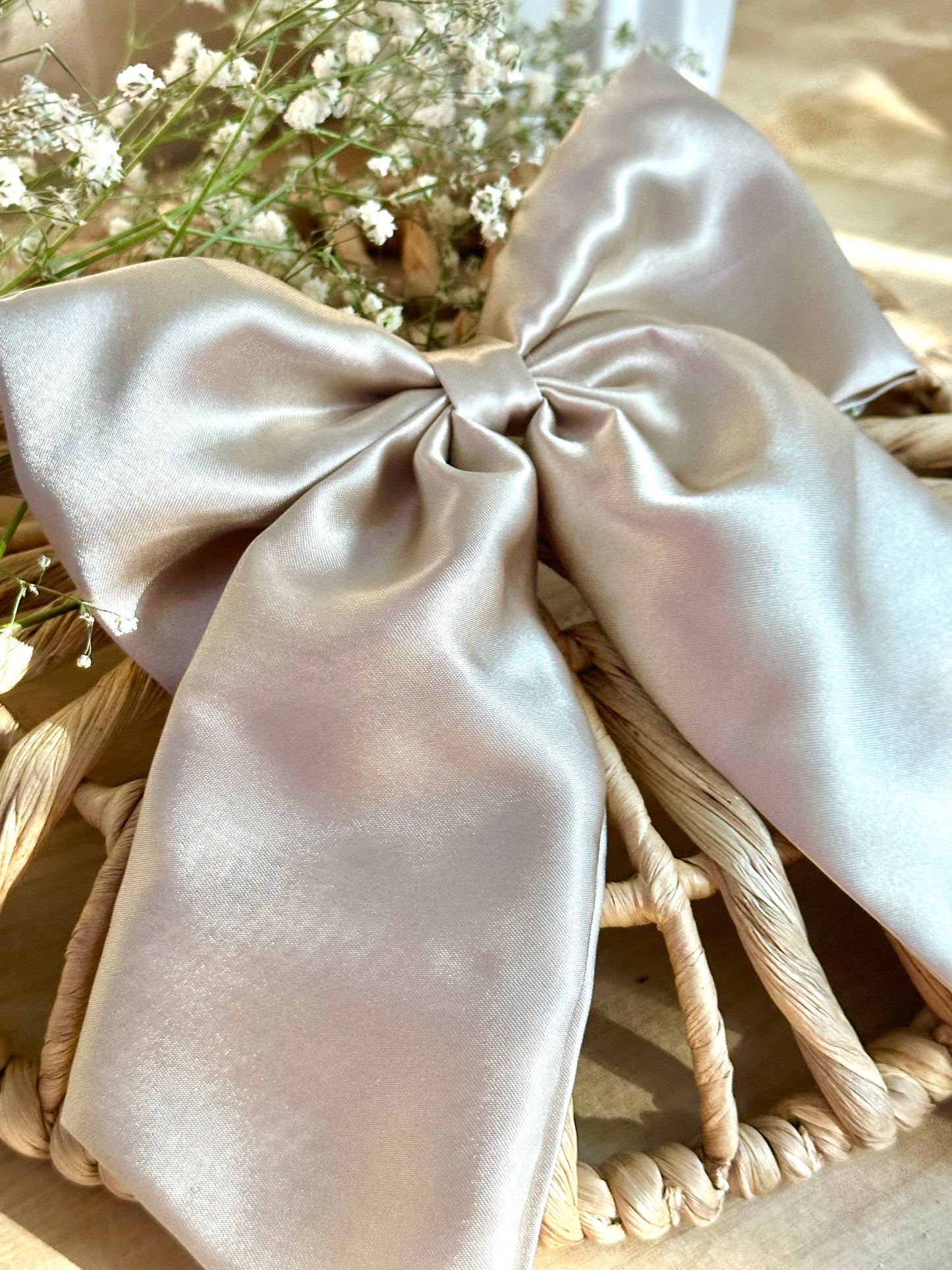 Dulce de Leche Bow